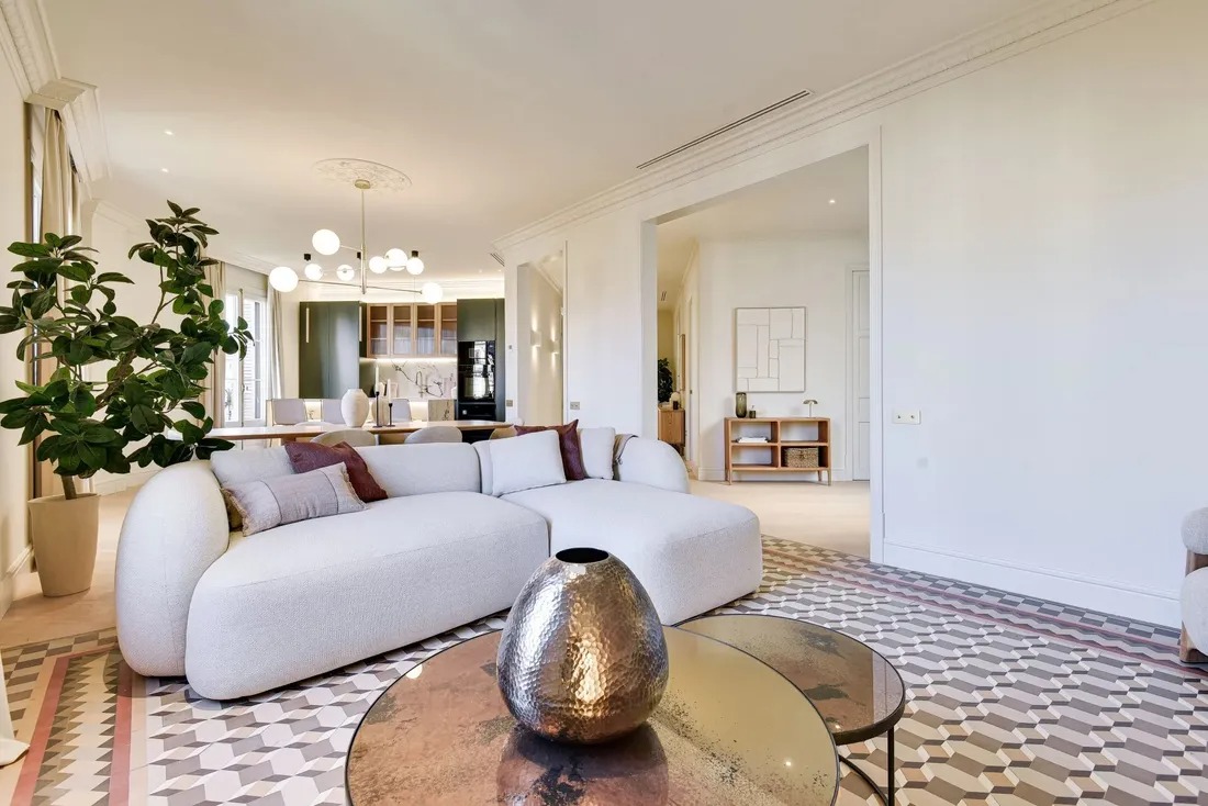 The apartment is fully furnished and offers everything you need for a comfortable stay.
