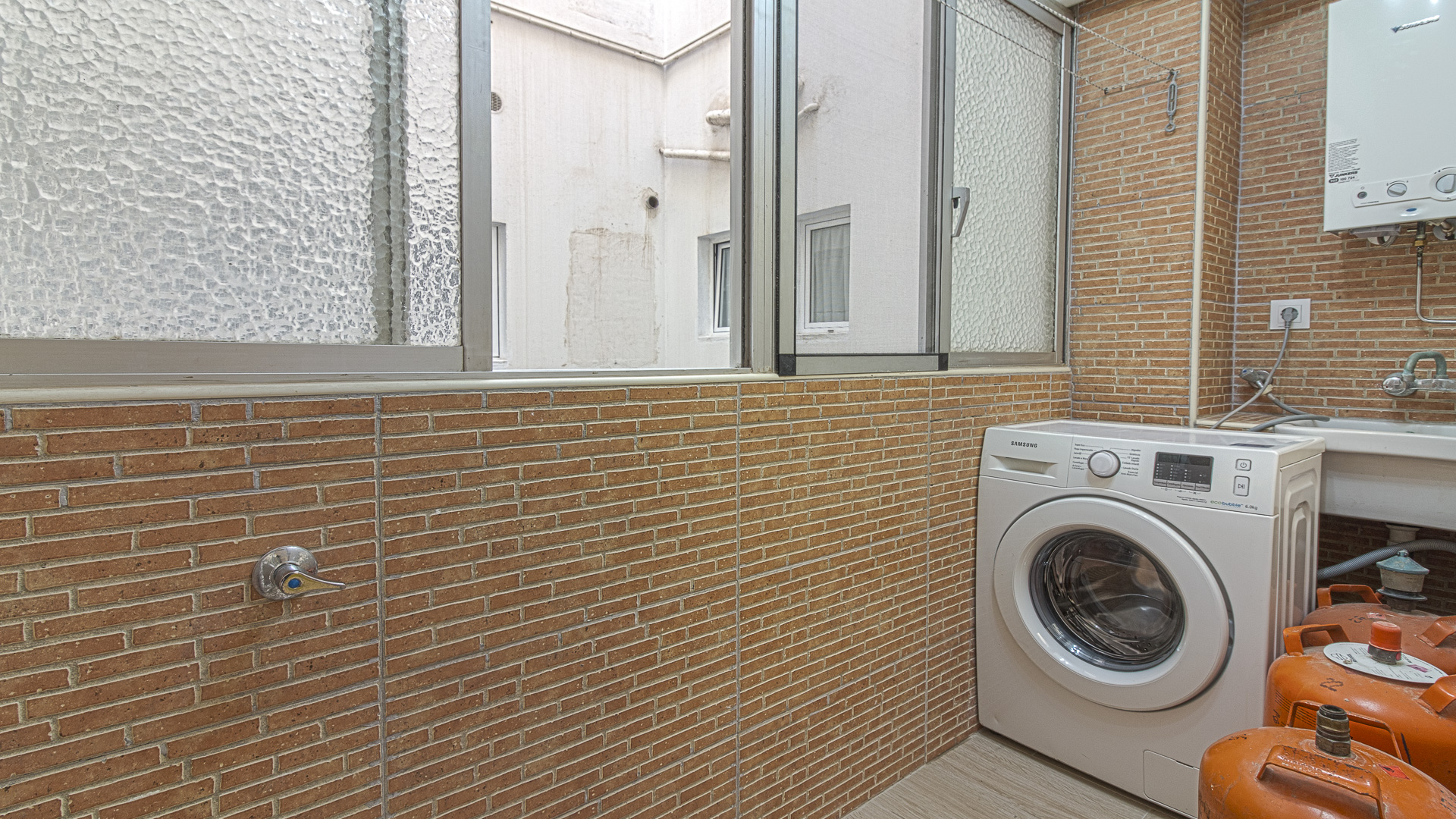 Piso en Almería para compartir.