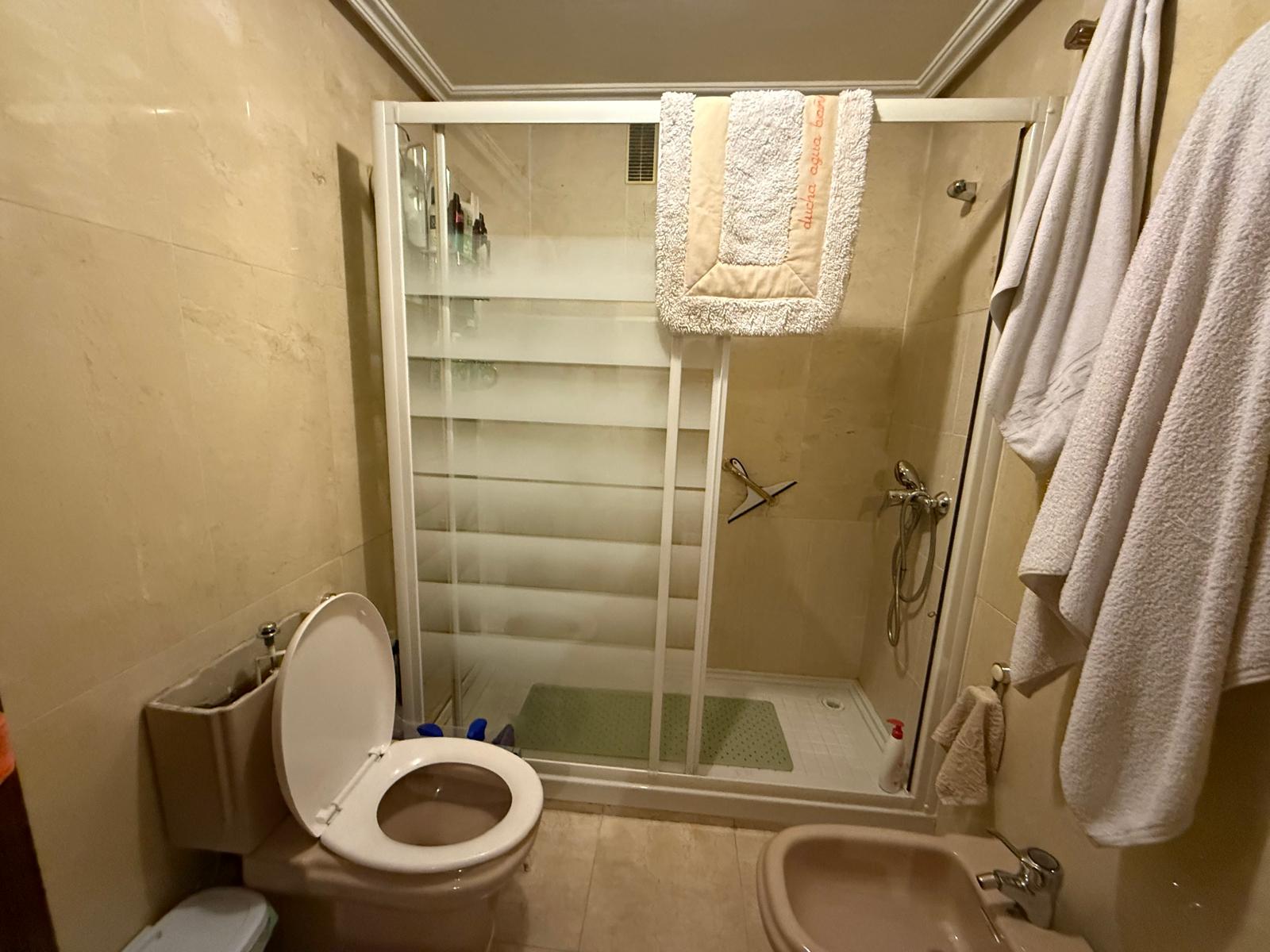 Piso en venta en una de las zonas más CODICIADAS de MADRID.