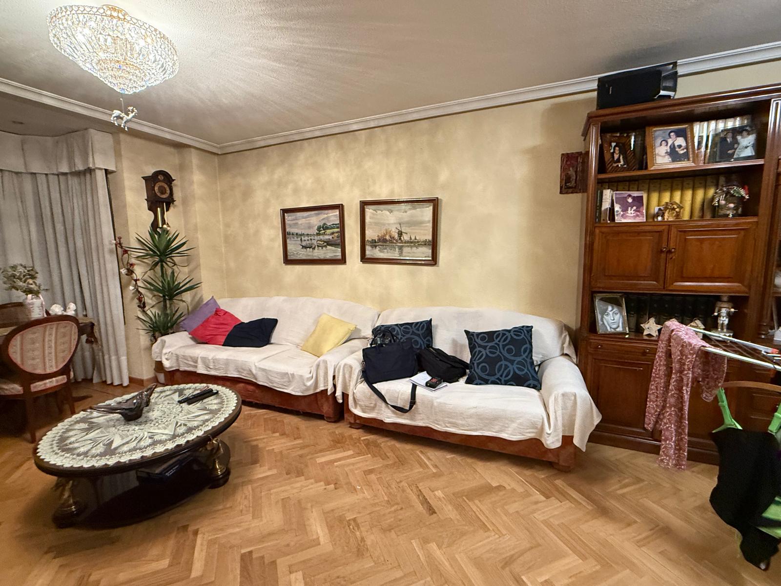 Piso en venta en una de las zonas más CODICIADAS de MADRID.