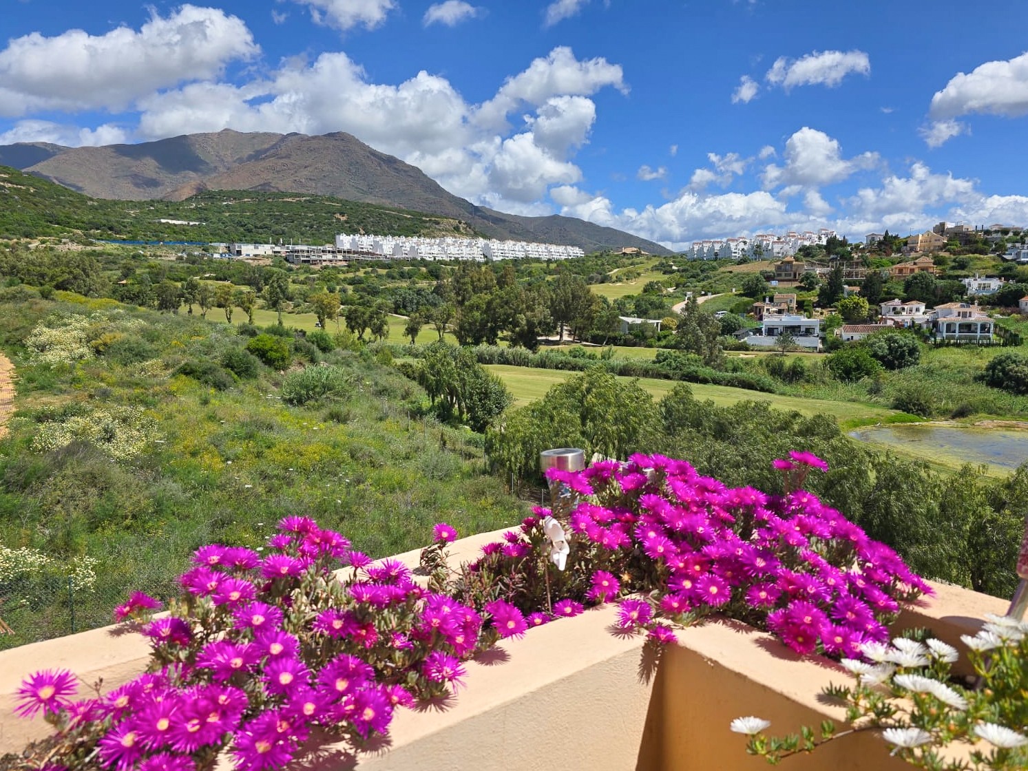 Flat / apartment for sale in Valle Romano, Estepona