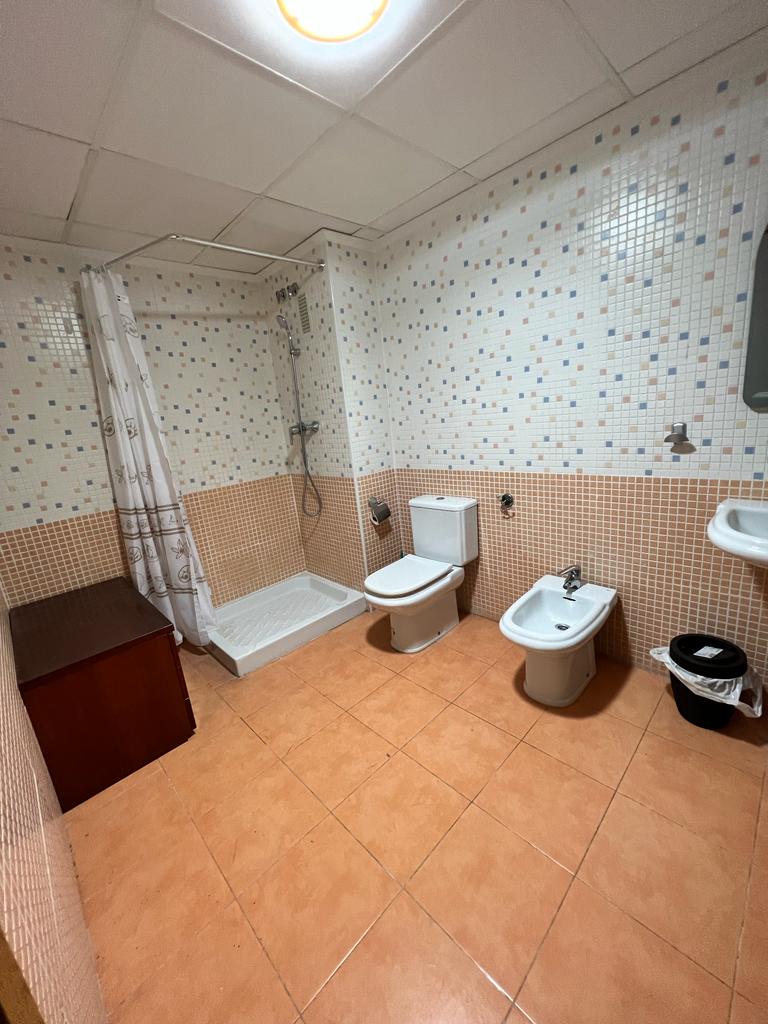 Piso en calle alfaro 1 piso en venta con garaje y trastero - gandía en Gandia
