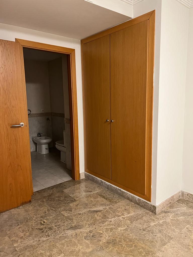 Piso en calle alfaro 1 piso en venta con garaje y trastero - gandía en Gandia