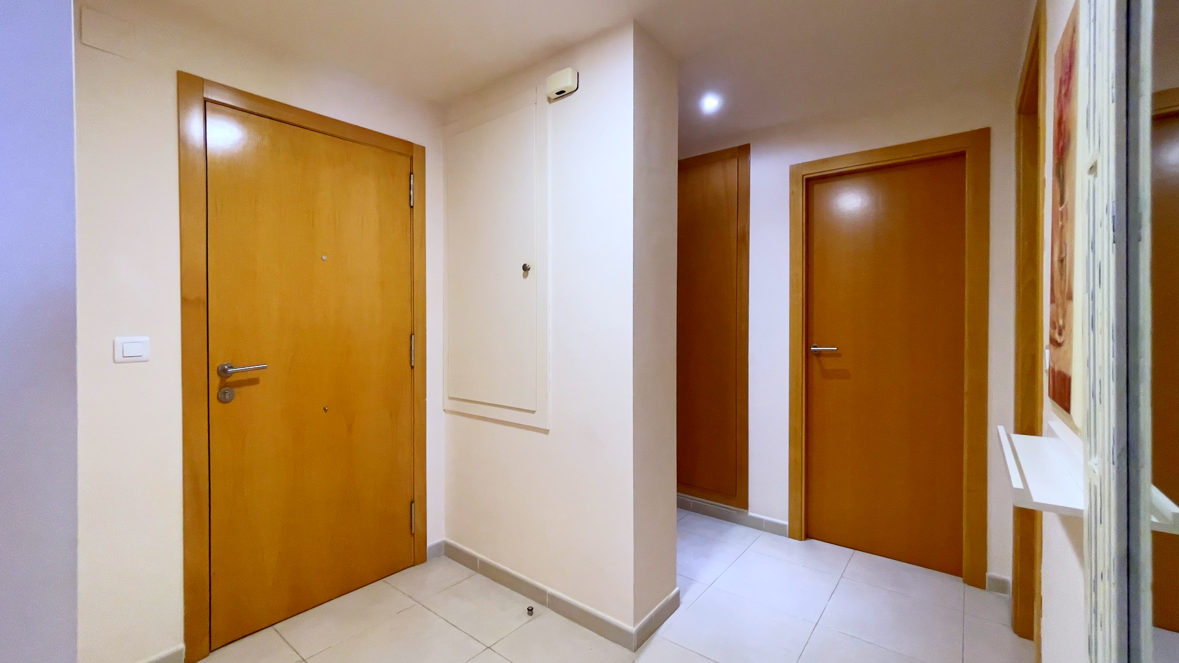 Piso amueblado con terraza, piscina y garaje en PAU 5