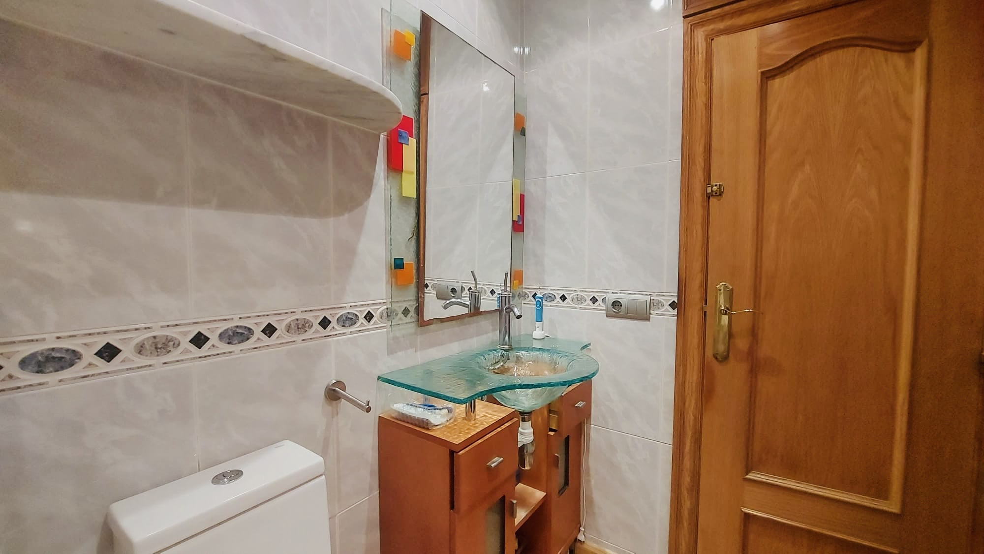 EXCELENTE VIVIENDA EN CORNELLÁ CON REFORMA DE LA FINCA CON NUEVA TERRAZA APORTANDO MODERNIDAD, AISLAMIENTO DE FACHADA Y AHORRO GARANTIZADO